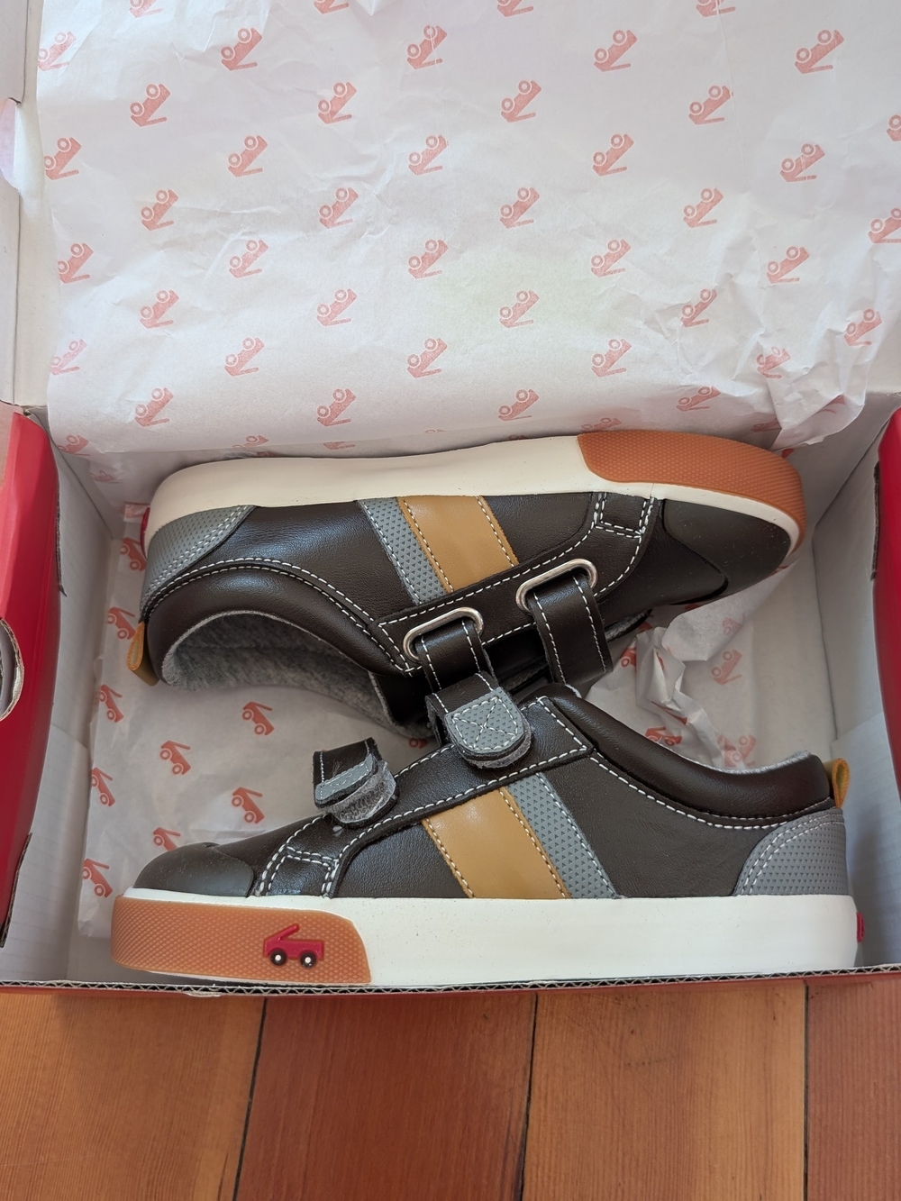 See Kai Run Brown, Brown & Gray Kids Sneakers with Hook-and-Loop Straps